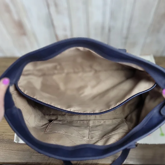 Michael Kors Large Tote - Picture 5 of 6